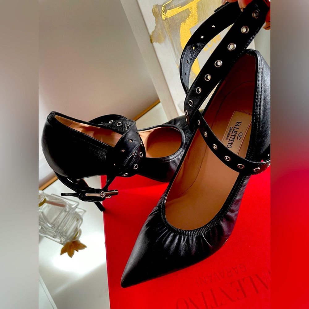 Valentino Pumps